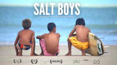 Salt Boys – La pasión compartida por el surf en un pueblo pesquero de Brasil - Documental