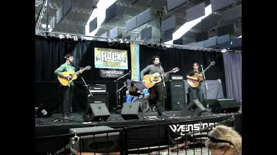 El Acusticazo en Berazategui Rock 2009 (Argentina ??)