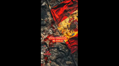 Escucha la letras. Los politicos se rien de España , los tercermundistas se ríen de España  La UE se ríe de España Los golpistas se ríen de España Que más hace falta para defender nuestra soberanía?