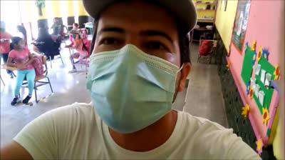 Los docentes celebramos el cumpleaños, a todos los niños en la escuela