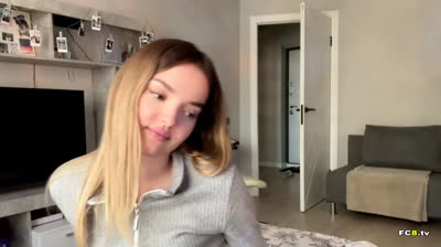 Cherry on the tongue, trouble on the mind