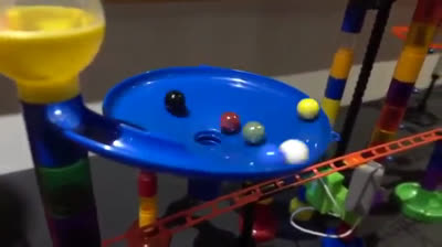 MARBLE BALL- 05 MUSIC DESIRELESS-BLUES TROTTOIR-JACKIE QUARTZ-CLAUDE FRANCOIS-DANIEL BALAVOINE-CHANSON  FRANCAISE