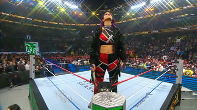 Bayley vs. Sola Ruca