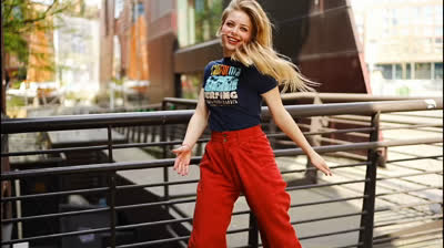 ELLAS no consiguen retener al MACHO ALFA y se desquitan con el HOMBRE BETA