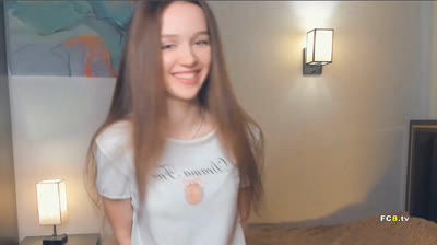 Eyes on the chat, heart with my viewers ❤️