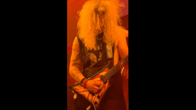 EL SONIDO EXPLOSIVO DE BAD ACTRESS CON "FEEL MY PAIN"