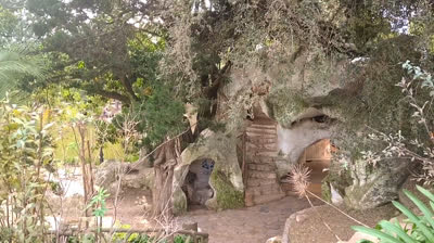 LLORA MI CORAZON (CANCION)