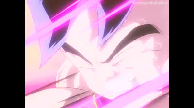 Dragon Ball GT (en castellano) capitulo 38 - Con el poder de todos ! el Supersaiyajin 4 resucita !