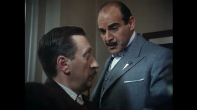 hé recule poirot 103